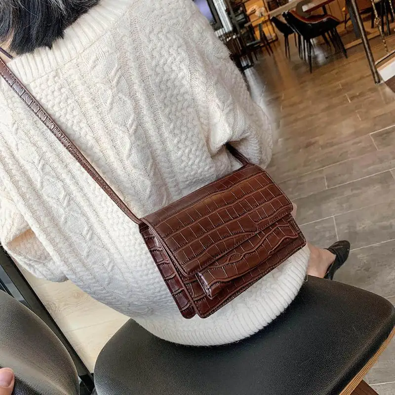 

Classic Women Shoulder Bags PU Leather Solid Stone Pattern Small Messenger Bag Delicate Square Saddle Crossbody Handbags