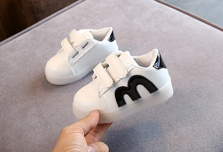 Светильник; детская обувь; модная повседневная обувь; Tenis Infantil; Детские кроссовки; Высококачественная кожаная Школьная обувь для девочек и мальчиков