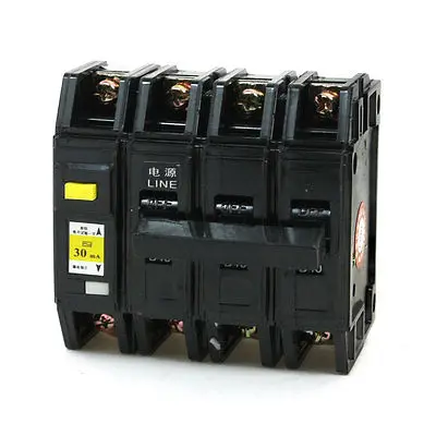 

DZ12LE-63 Moulded Case Short Circuit Breaker 3P+N 3000A 40Amp 220V/380VAC