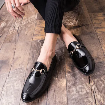 

Fashion Sneakers For Men Breathable Casual Shoes Popular Hard-wearing Men Loafers Shoes low Soft bottom Flats shoes