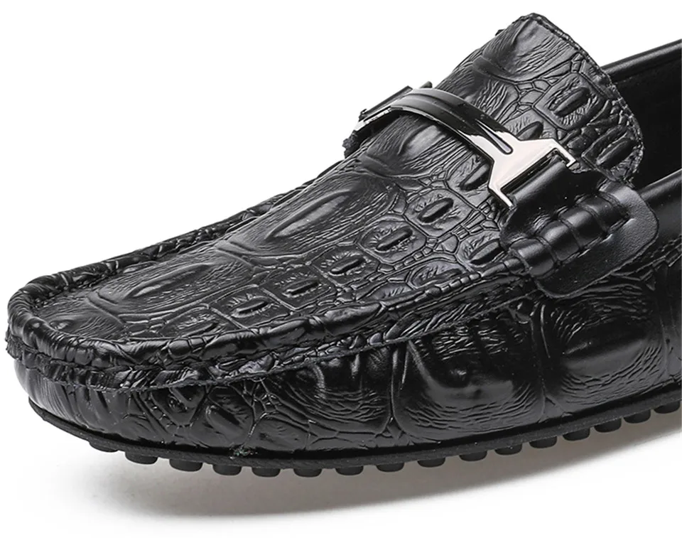 ALCUBIEREE Winter Men Crocodile Pattern Loafers Outdoor Non-slip Boat Shoes Men's Warm Moccasins with Fur Flats Driving Shoes