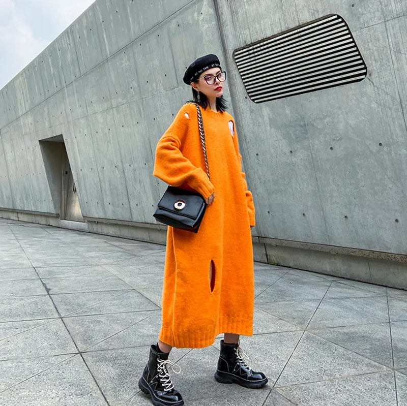 [EAM] Women Hollow Out Big Size Knitted Dress New Round Neck Long Sleeve Loose Fit Fashion Tide Spring Autumn 19A-a400