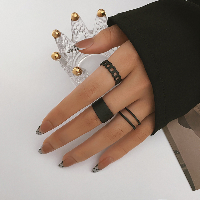 Black Finger Rings For Women Men Simple Chain Ring Set Fashion Rings 2022 Trend Friend Gifts Party Knuckle Jewelry Party