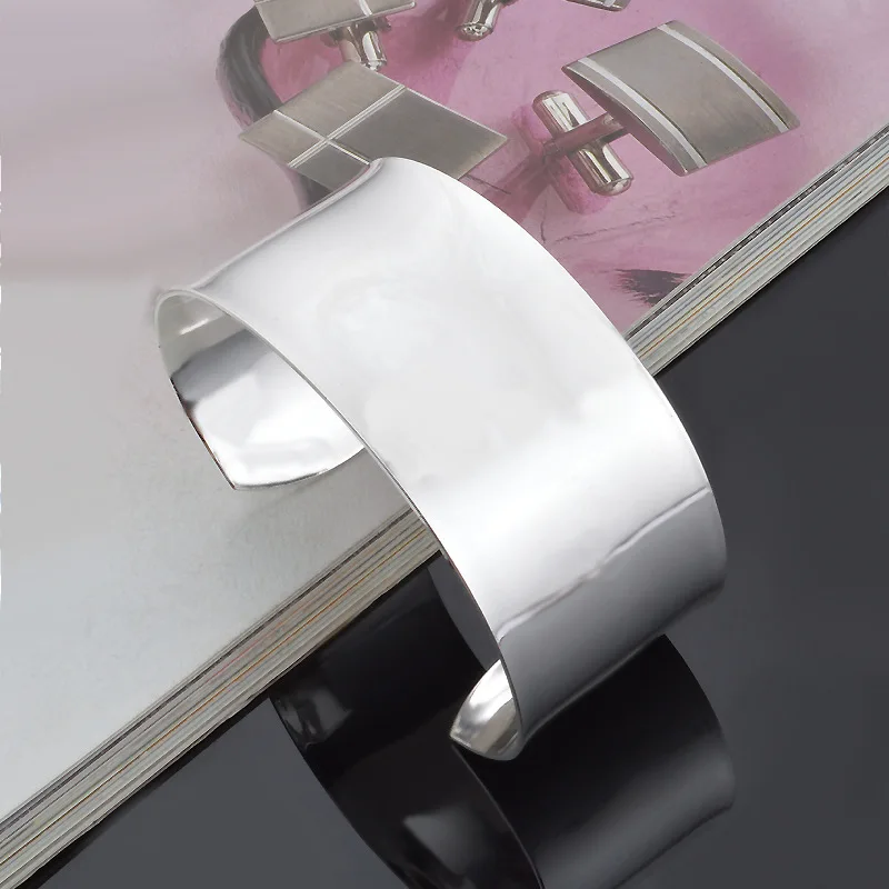 3390110829_735333281