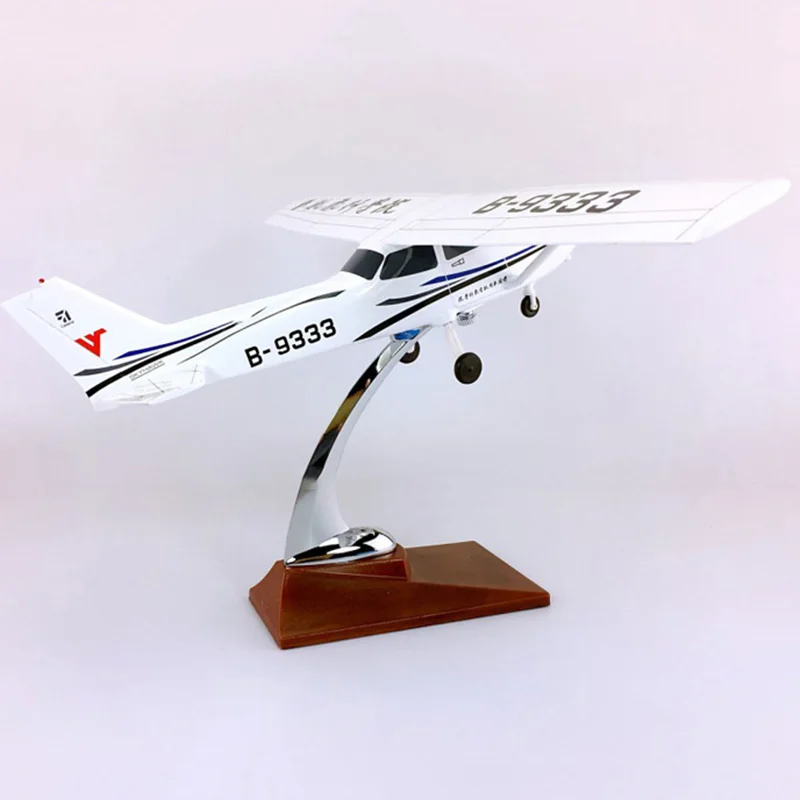 28 см 1/60 классическая модель ESSNA 172 SKYHAWK с основанием и колесами, коллекция летательных аппаратов из сплава, дисплей, детский подарок