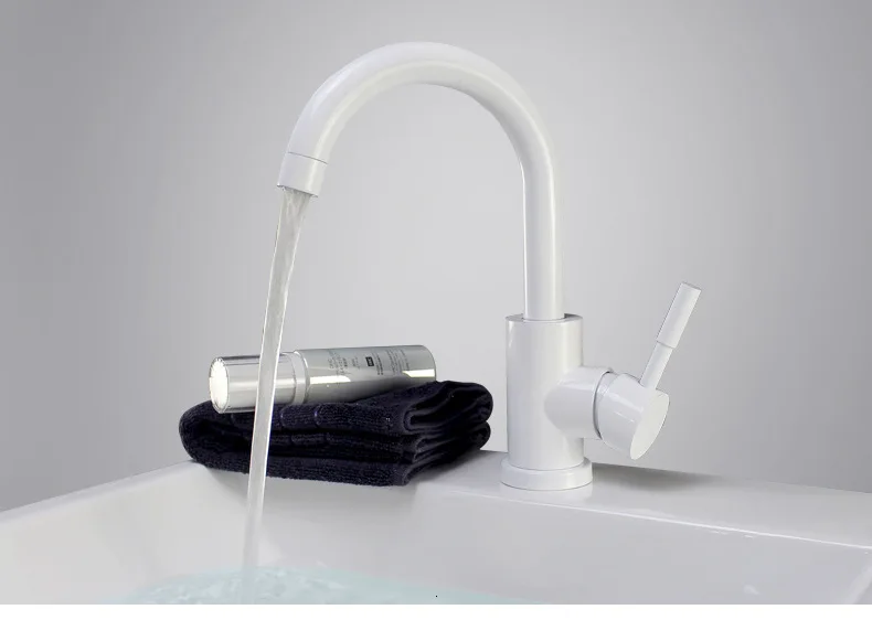 Белый кран и черный кран белый кухонный кран - Цвет: white shower