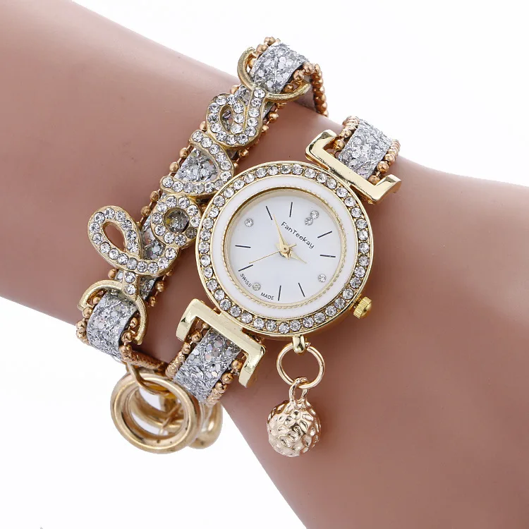 

VOHE Fashion Luxury Women Wristwatch Watches Love Word Strap Ladies Bracelet Watch Casual Quartz Watch Clock