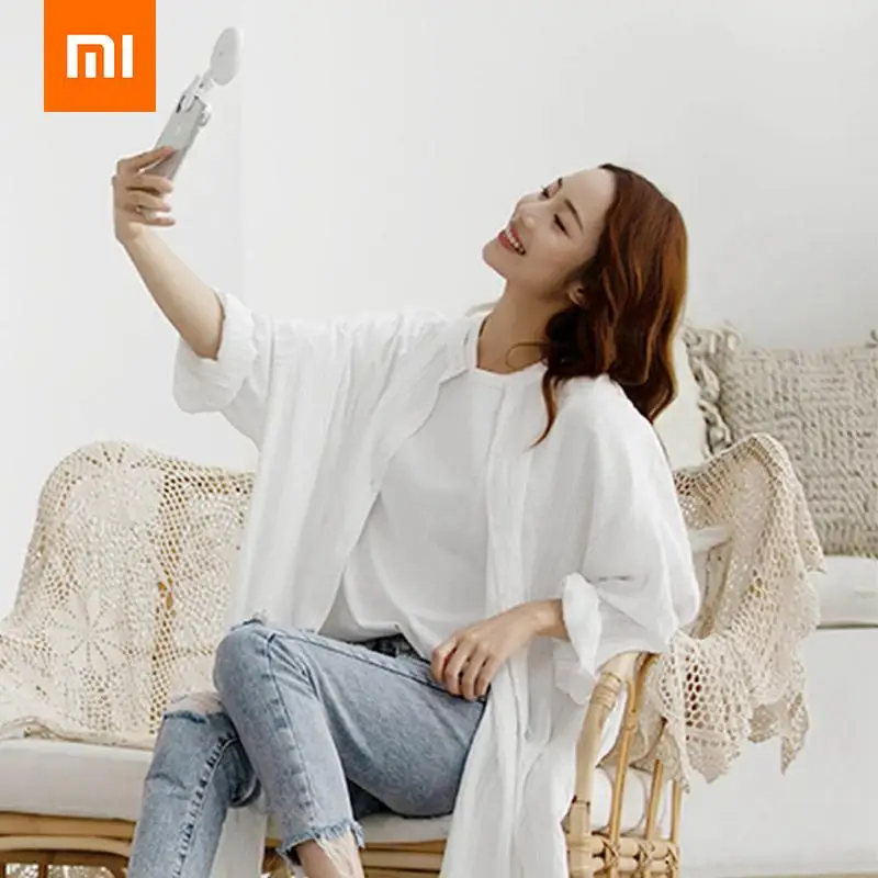 

Xiaomi Youpin Wicue Selfie Beauty Light with Wide Angle Lens Clip-on Rechargeable LED Ring Lamp for Smartphone Makeup Ringlight