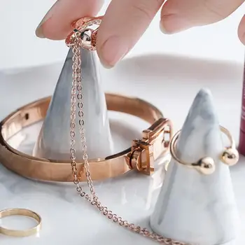 

1/5/10pcs Fashion Popular Mini Jewelry Finger Ring Display Holder Tray Marble Decor Jewelry Storage Bedroom Nordic Style Display