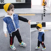 Пальто для мальчиков; коллекция года; сезон весна-осень; стиль; корейский стиль; детский джинсовый жилет с заусенцами; красивый Детский кардиган