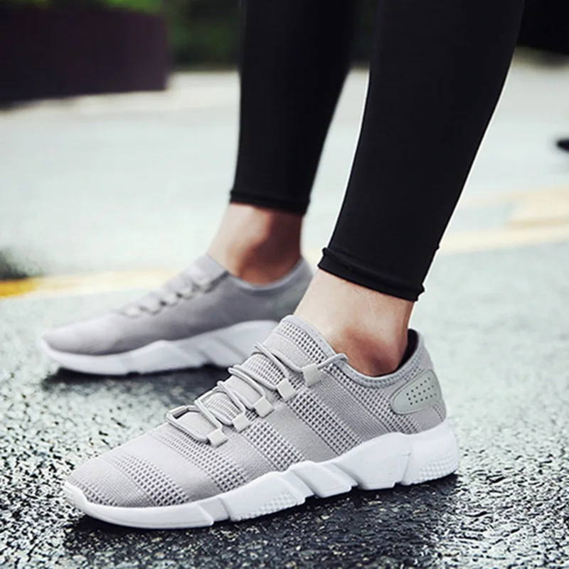 Fashion Men's shoes breathable Running Shoes Mesh Summer Sports Shoes Lightweight jogging Workout Travel Casual Shoes 2020
