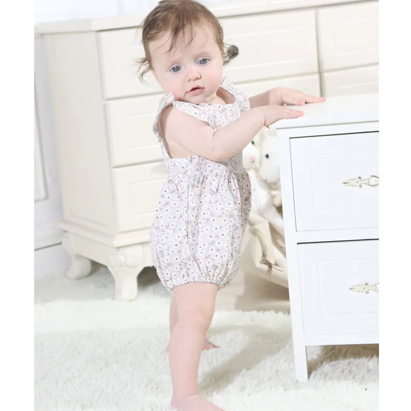 Bunvel/Осенний комбинезон с рукавами-крылышками и рюшами для новорожденных; Одежда для маленьких девочек; сезон весна-лето; Детский костюм с цветочным принтом