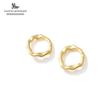 YMYW минималистичные Асимметричные круглые серьги-гвоздики, геометрические, полые, тусклые, золотые, очаровательные, модные, простые, круглые серьги для женщин и девушек