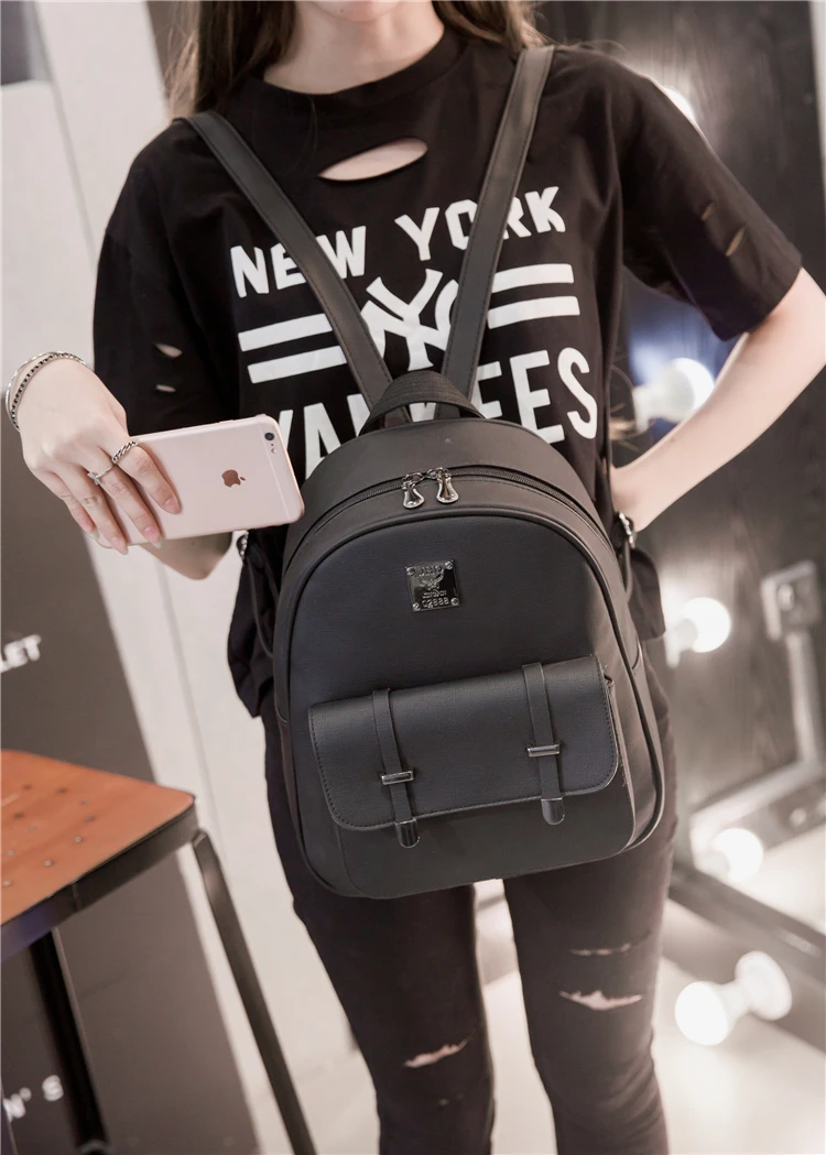 

2020 new fashion women's simple backpack women's casual all-around real leather backpack soft leather women's bag