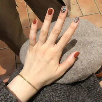 

24pcs/boexd Reusable Short Wearable Full Cover round head press on nails Removable Decorative acrylic nail products with glue