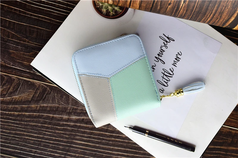 female wallet2