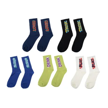 

Street Sports Gift Fashion Autumn Men And Women Socks Letter Type Sports Socks