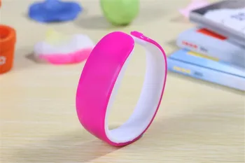 

2020 New Design Outdoors Watch Women Fashion Bracelet Children Wristwatch Waterproof LED Digital Touch Watches Clock feminino