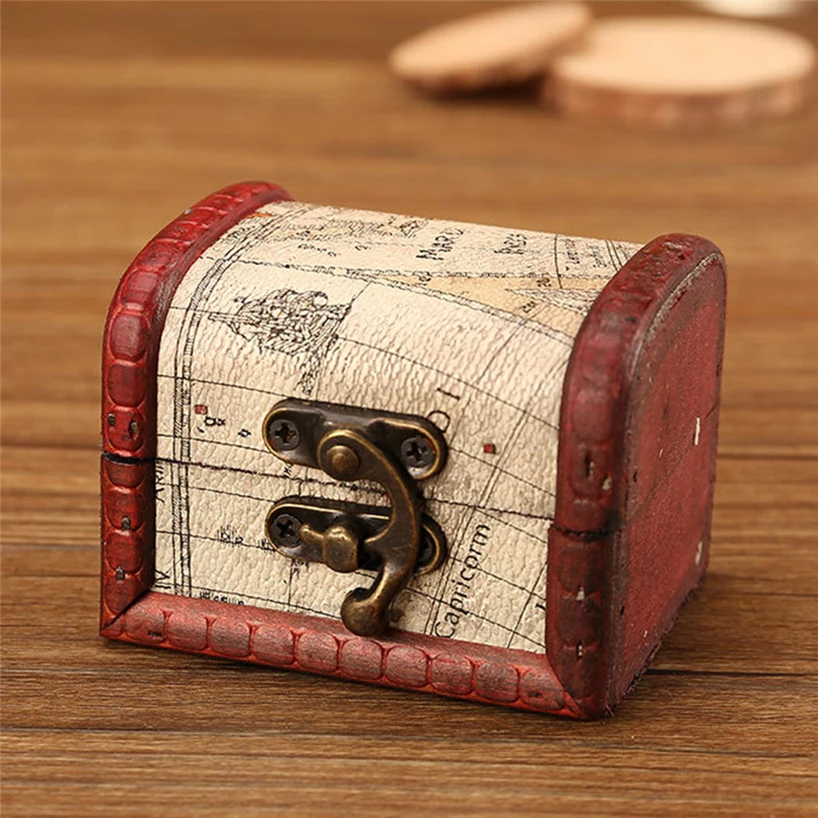 Jewelry European-style elegant old-fashioned solid wooden handmade box with mini metal lock for storing jewelry pencil treasures