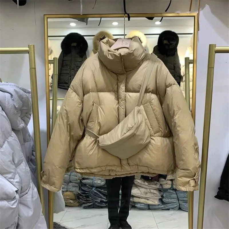 

2020 new short bag down jacket women's Korean version thickened fashionable warm 90% white duck down solid color coat