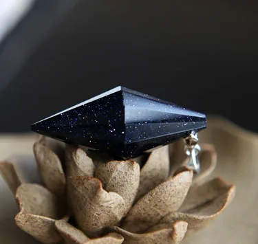 Natural Blue sandstone crystal pendant Double pointed Seven chakra crystal pendulum. Lady. Men pendant Manual cutting polyhedron 4