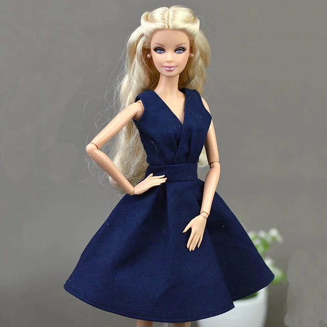 Robe de soirée élégante pour poupée barbie