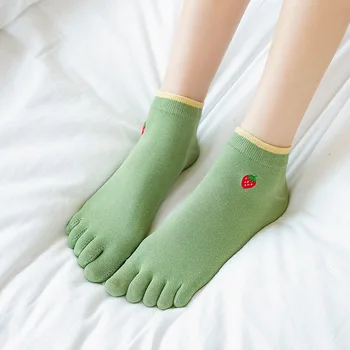 

1 pair of cotton five-finger socks Cartoons women low to help toe socks with sweat-absorbent 5 toe invisible deodorant toe socks