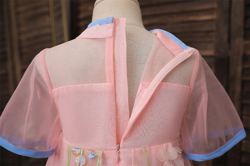 16105235819_1365310624