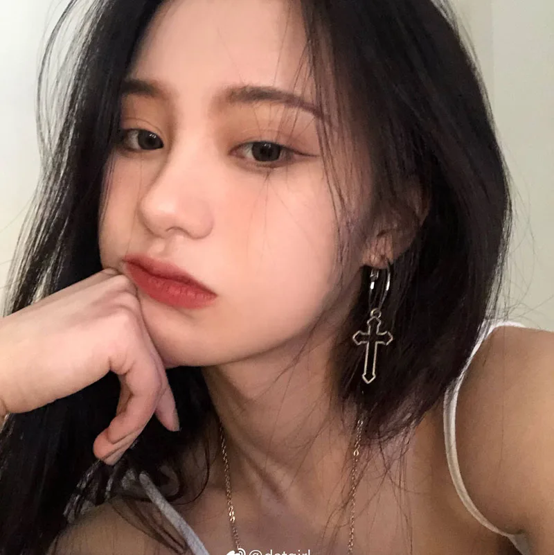 HZ 2019 Korea Vintage Cross Hollow Hip Pop Circle готические металлические Висячие серьги новые
