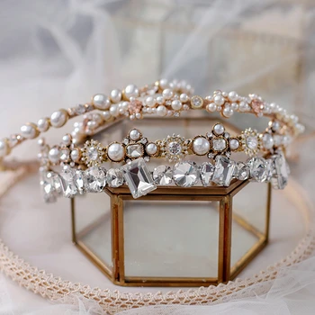 

New Baroque gold headdress handmade hair band Korean bride pearl headband rhinestone wedding ethnic style jewelry evening dress