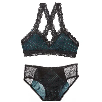 

Lace triangle cup bra set comfortable and cute polka dot lingerie sets wire free thin section cross beauty back ladies underwear