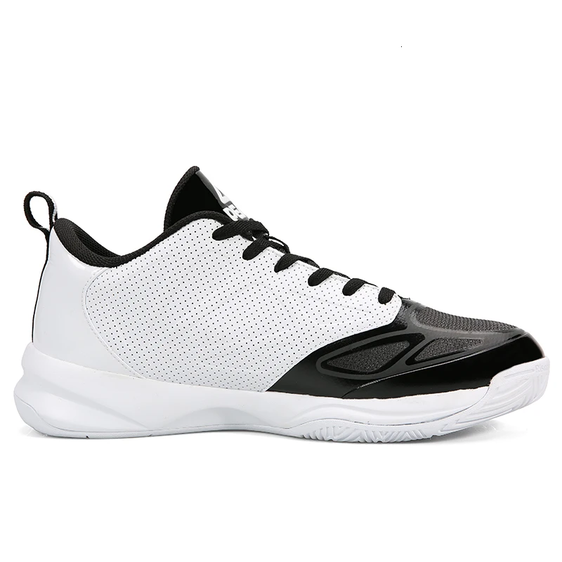 lightest weight basketball shoes
