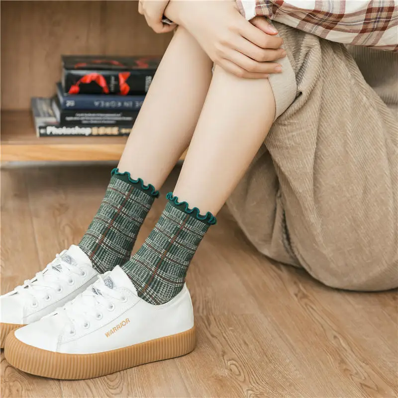 KingDeng Womens Frilly Cotton Winter Art Симпатичные носки в полоску с блестками Дизайнерские полосатые носки в корейском стиле для женщин Kawaii e Girl