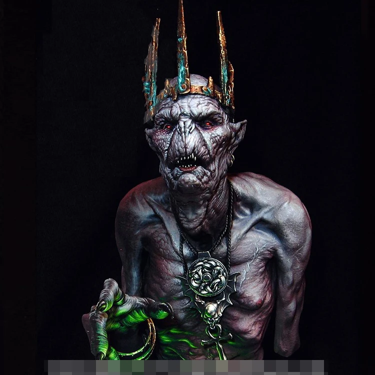 

1/10 Scale Unpainted Resin bust vampire GK figure
