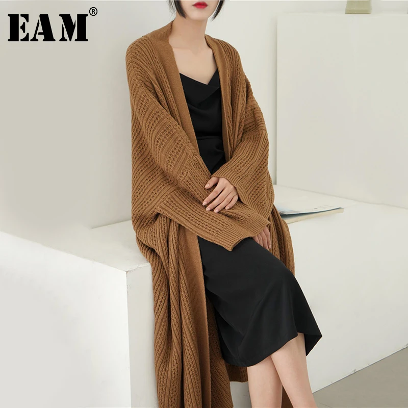 [EAM] Camel Big Size Knitting Cardigan Sweater Loose Fit V-Neck Long Sleeve Women New Fashion Tide Autumn Winter 2022 1Y199 |