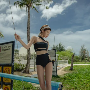 

Sexy Bathing Suit Women Swimwear Push Up Surfing Clothes Korea Womens Rashguard Korean New Black Split Size Swimsuit Woman Print