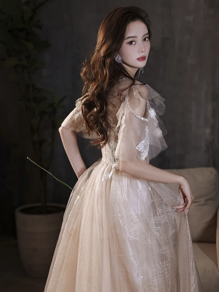 

Charming Tulle O-Neck Evening Dresses Off Shulder Ruffles Appliques Party Dress Elegant Backless Floor-Length A-Line Club Gowns