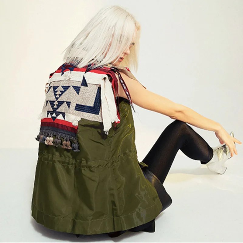 

[EWQ] trend design loose ladies tassel jacket 2019 autumn new Irregular Ribbon Splicing Geometric Embroidered Coat QJ016