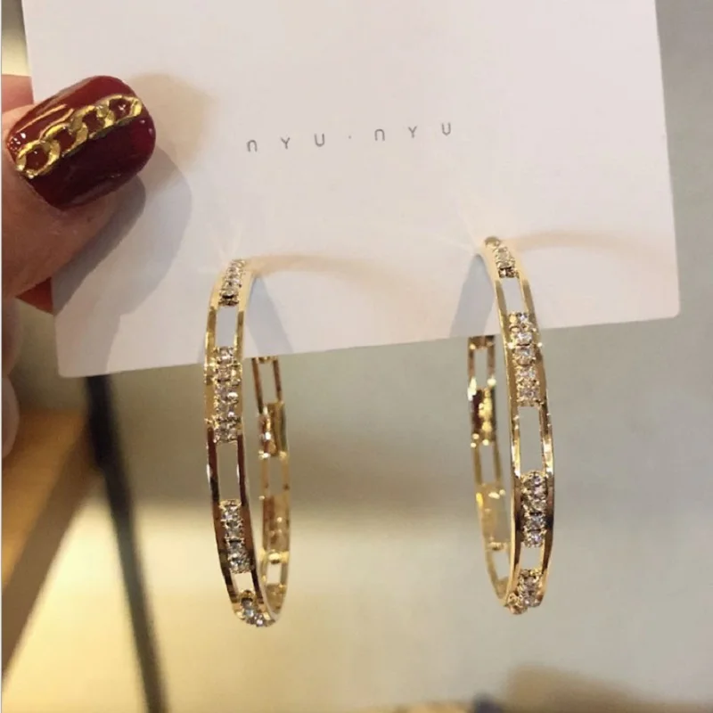 

Fashion Piercing Hoop Earrings Gold Color Cooper Rhinestone Earrings for Women Hoops Jewellery 2020 Trend Large