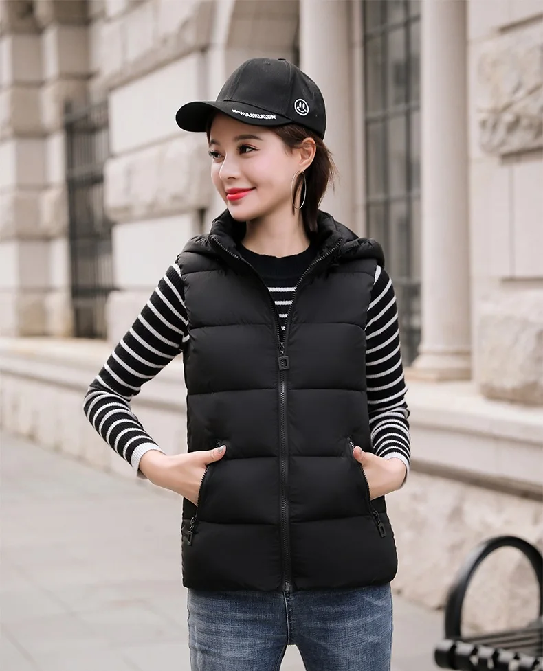YAGENZ Plus size Down Cotton Coat Waistcoat Female Outwear Winter Vest Women Warm Vest Short Coat Hooded Coats Women Clothes 542 - Цвет: Black