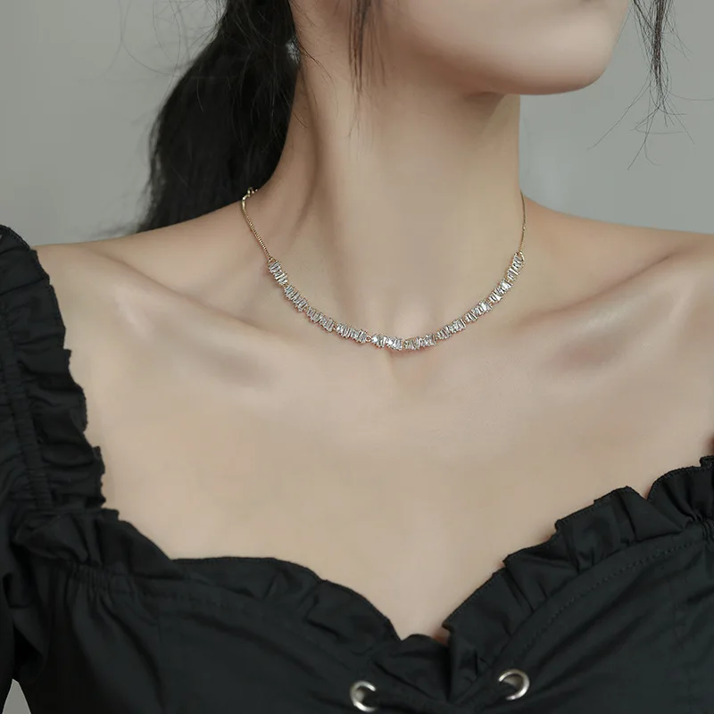 Korea New Design Fashion Jewelry Luxury Shiny Zircon Necklace Stretchable Adjustable Feminine Clavicle Necklace