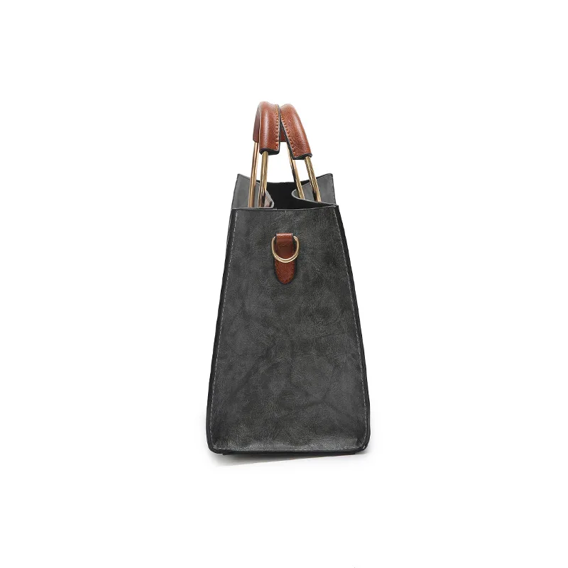 

2019 Autumn And Winter New Style Burst Oil Wax Leather Stripes Square Sling Bag Retro Piece Shoulder Oblique Handbag