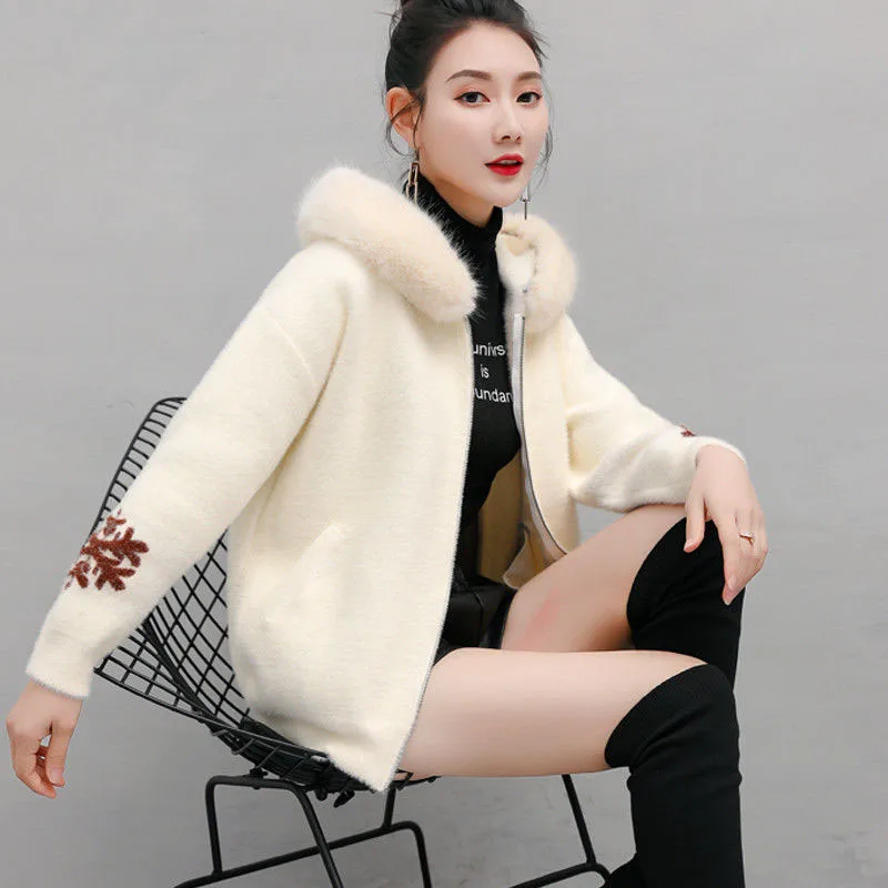 

2019 coat female autumn and winter models short paragraph anti-solid color embroidery knit cardigan sweater women