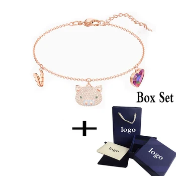 

High-quality SWA exquisite and cute piggy bracelet decorated with unique accessories suitable for girlfriends, romantic gifts