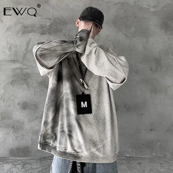 

EWQ / spring 2020 patchwork Tie dyeing graffiti round-neck loose sweatershirt man's korea style personality FS973