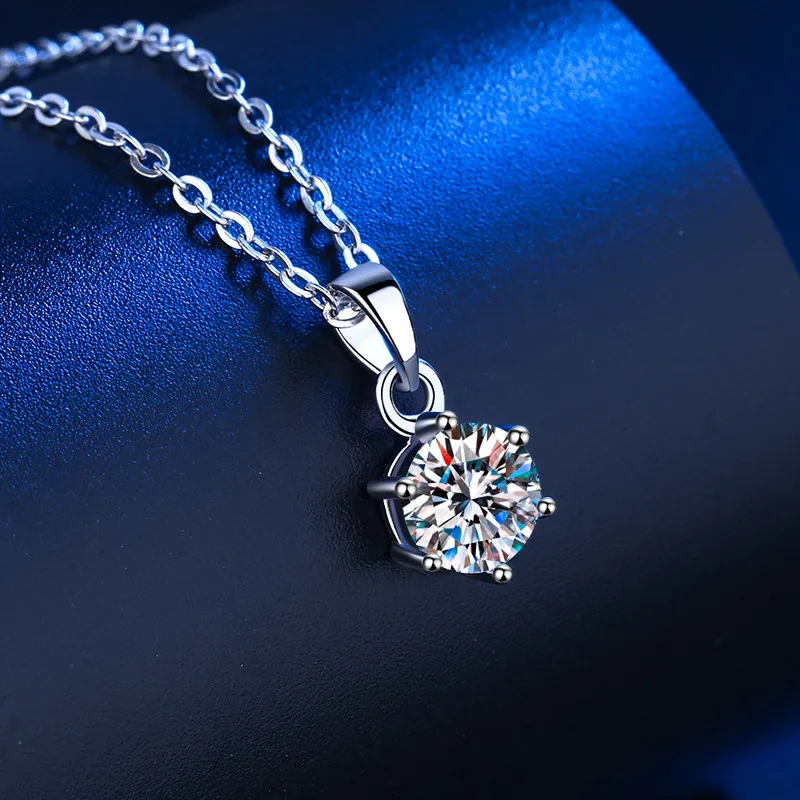 Mens vvs diamond pendant best sale
