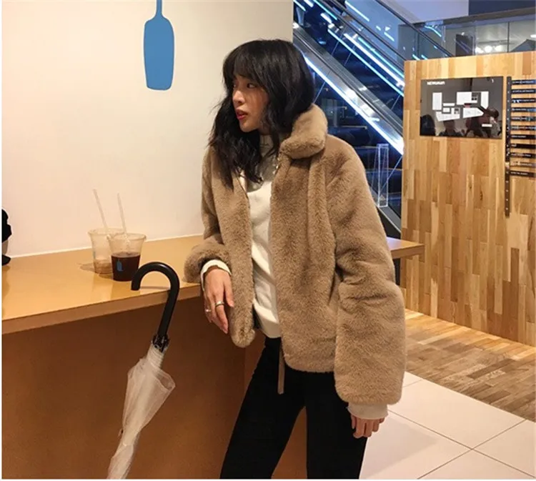Зима новая Корейская версия имитация кроличьего меха трава плюшевое толстое теплое пальто лацкан пальто для женщин - Цвет: Хаки