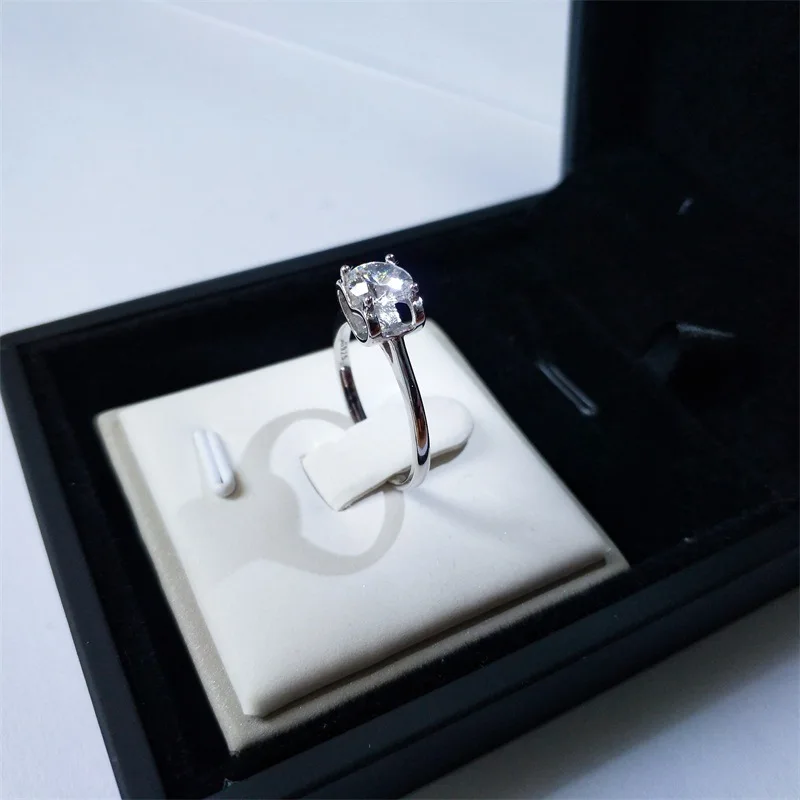 

S925 Silver Heart Shape Ring Setting 1ct Moissanite Diamond Ring Women's Four Claws Poured Fashion Engagement Ring