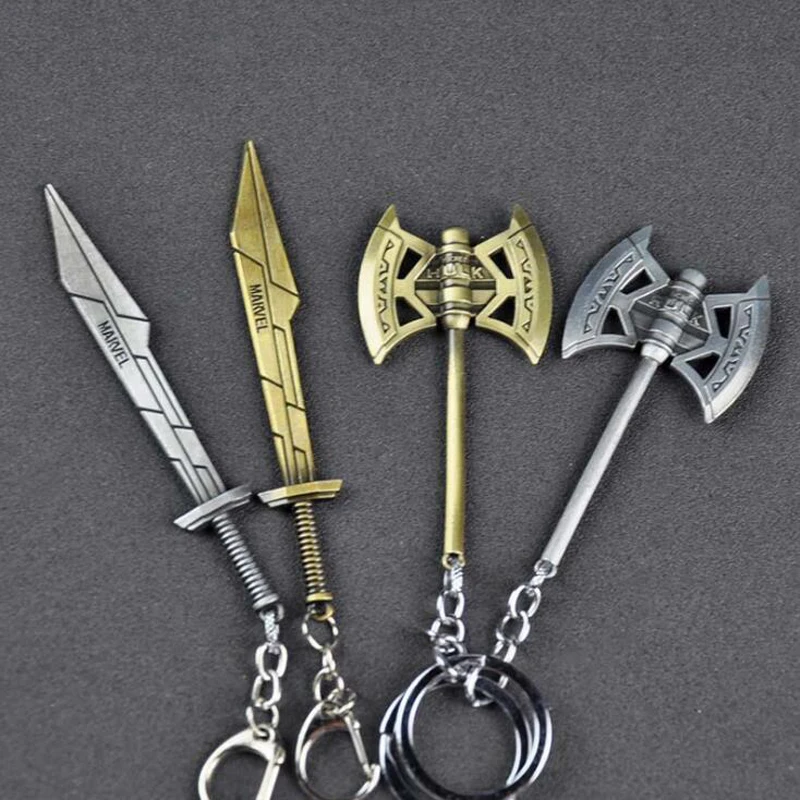 

10pcs/lot Fashion Jewelry Men's Keychains Hulk Thor Hammer Weapon The Avengers Movie Accessories Key Ring For Men Decorations