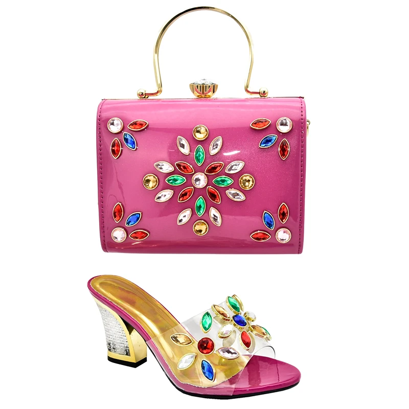 Итальянские туфли той же расцветки комплект из туфель и сумочки в тон, украшенные Стразы Обувь большого размера Для женщин каблук роскошная женская обувь Обувь в африканском стиле комплект с сумкой - Цвет: Розовый